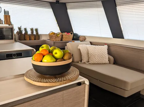 OCEANUS yacht for charter (Fountaine-Pajot, 21.34m, 2022)